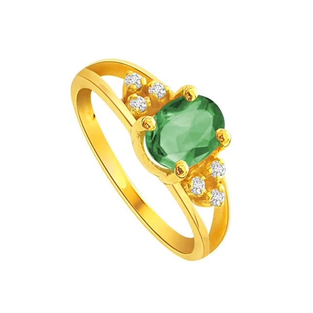 Kiss n Tell - Real Diamond & Emerald Ring (SDR129)
