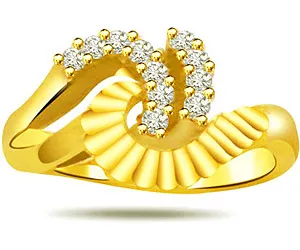 0.22 cts Fancy Diamond rings in 18K Gold