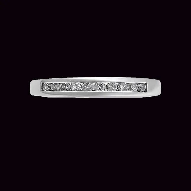 An Enchanted Lady -diamond rings| Surat Diamond Jewelry