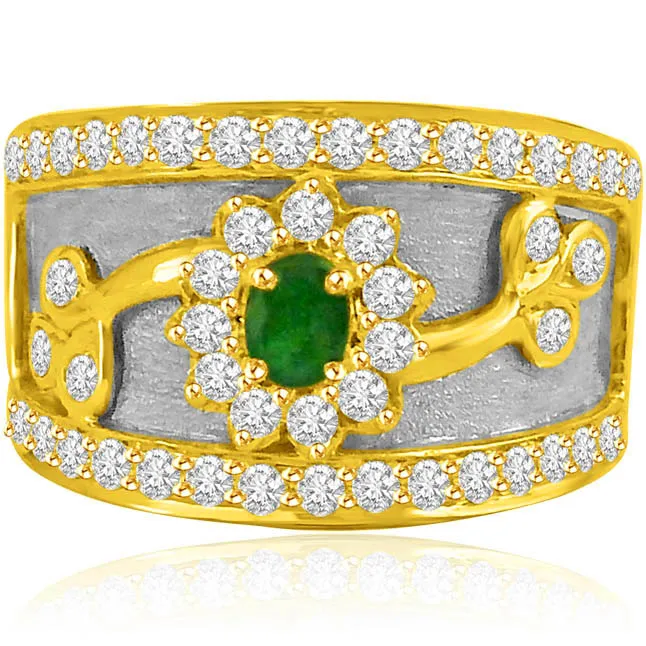 0.73ct Wide B Emerald Diamond rings -Diamond & Emerald