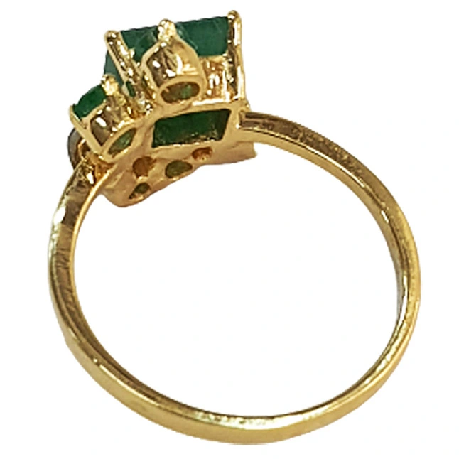 1.24 cts Diamond & Emerald rings -Diamond & Emerald