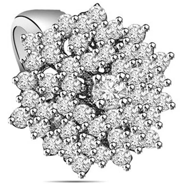 1.01 cts White Gold Diamond rings -Designer