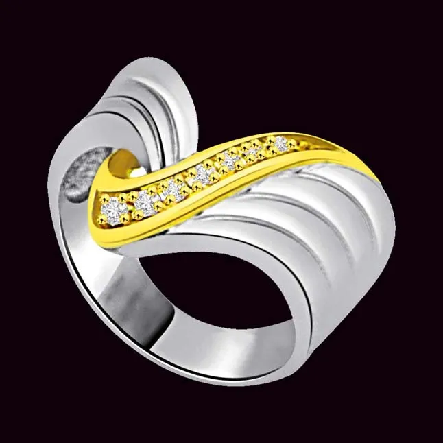 0.10cts Fancy Real Diamond Two Tone 18K Ring (SDR1619)