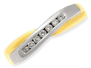 Simple Surprize Diamond Ring