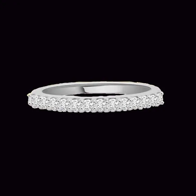 She's Perfect - Real Diamond Ring in 14kt White Gold (SDR1685)