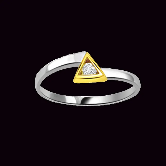 Trillion Framed 0.15 ct Diamond Solitaire rings SDR250
