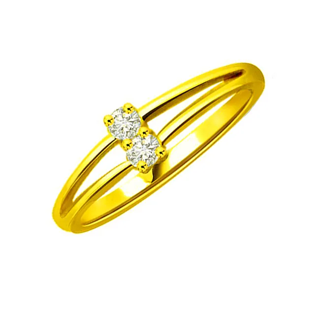 Knotty Knot Classic Real Diamond & Gold Ring (SDR313)