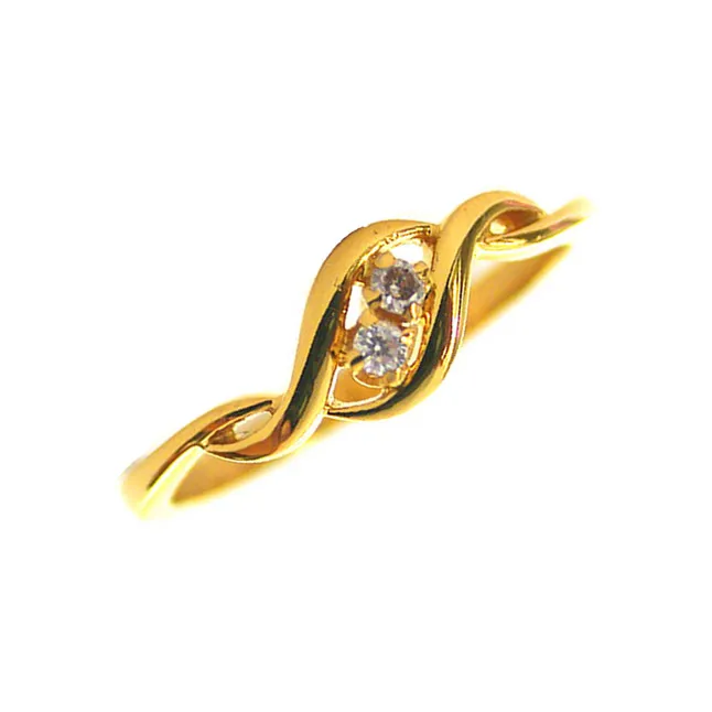 Twin Flames: Ladylove Diamond Embrace Ring (SDR32)