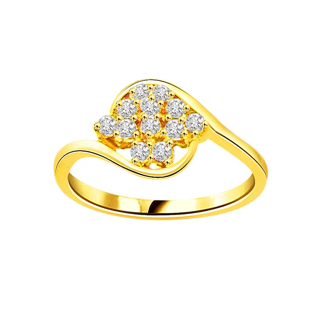 0.60ct Diamond Flower Shape 18kt Gold rings