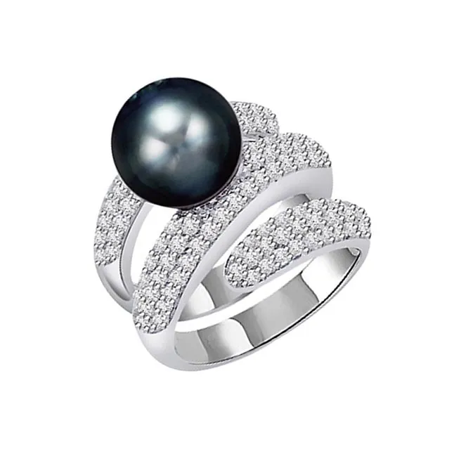 1.60ct Diamond Set In Black Tahitian Pearl rings
