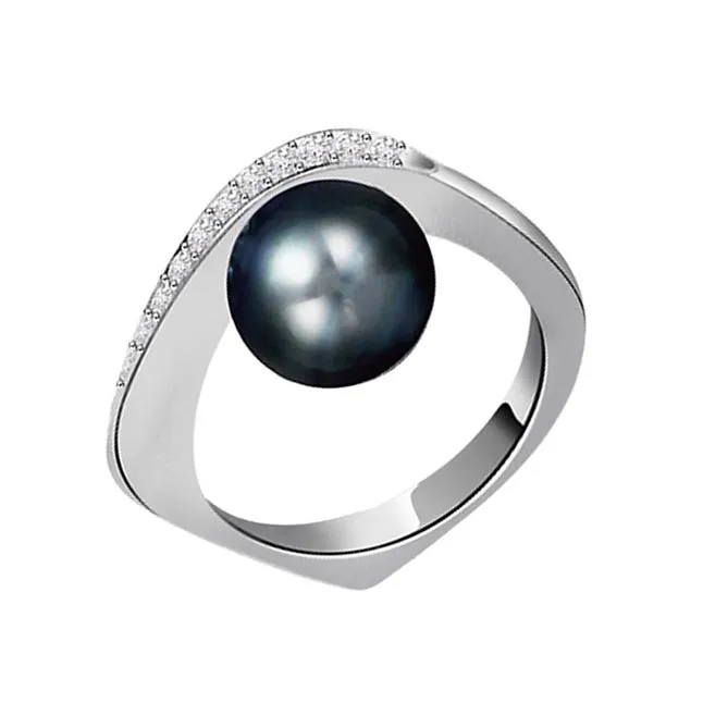 0.12cts Real Diamond Set In Black Tahitian Pearl Ring (SDR438)