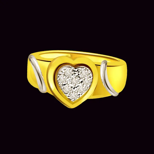 Real Diamond Heart Shape Gold Ring Set in 18kt (SDR497)