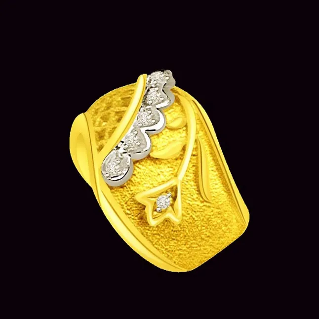 Designer Real Diamond Gold Ring (SDR523)