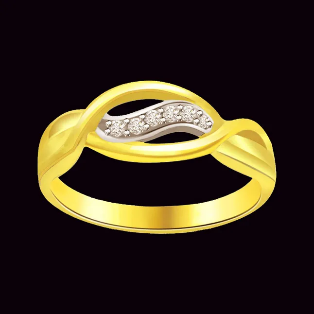 Trendy Real Diamond Gold Ring (SDR621)