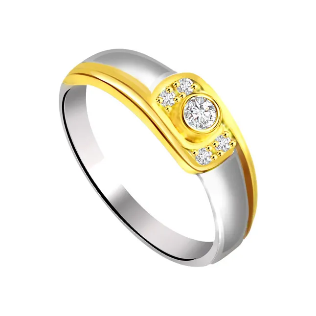 Classic Real Diamond 18kt Gold Ring (SDR656)