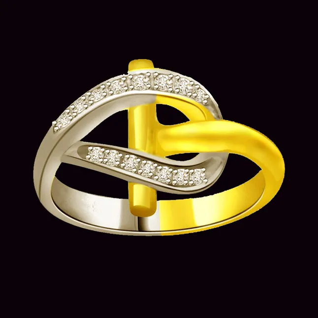 Classic Real Diamond 18kt Gold Ring (SDR661)