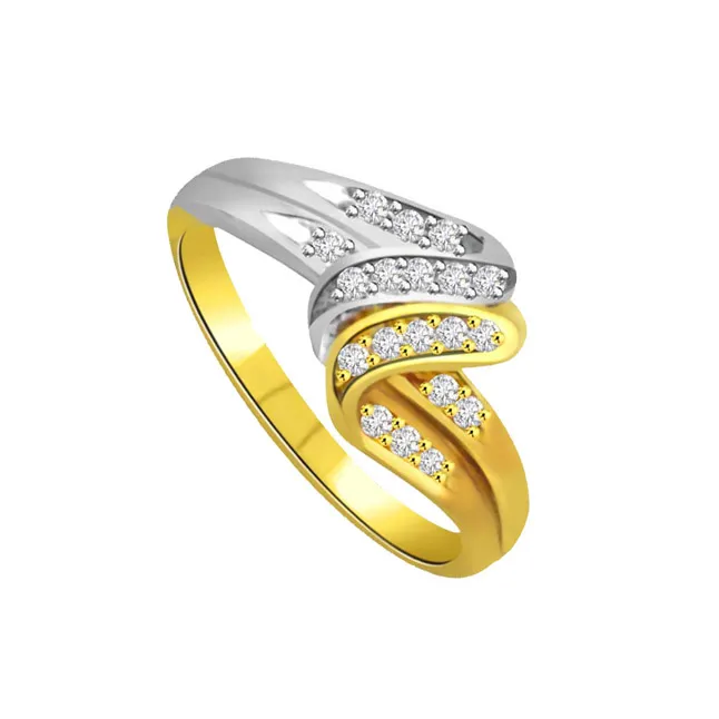 Classic Real Diamond 18kt Gold Ring (SDR665)