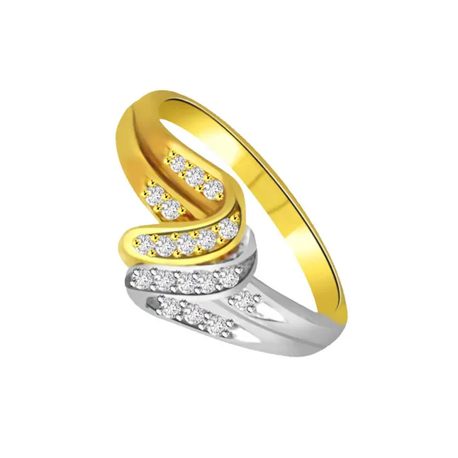 Classic Real Diamond 18kt Gold Ring (SDR665)