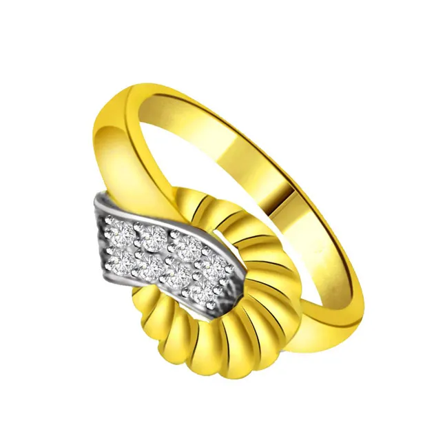 0.24ct Fancy Diamond rings