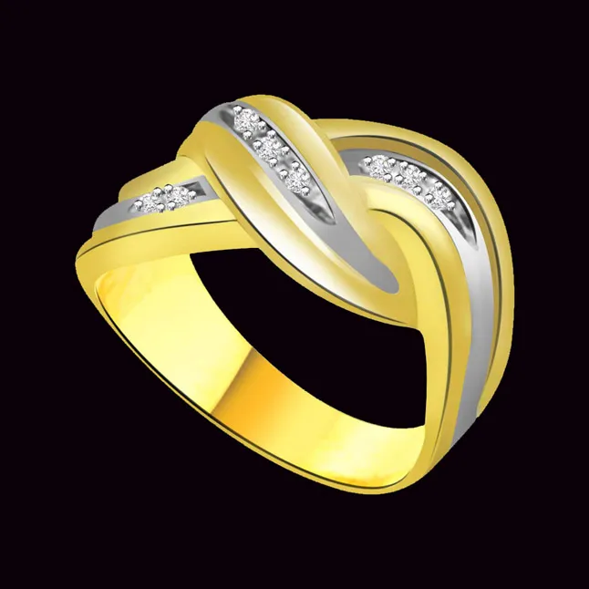 Classic Real Diamond 18kt Gold Ring (SDR686)