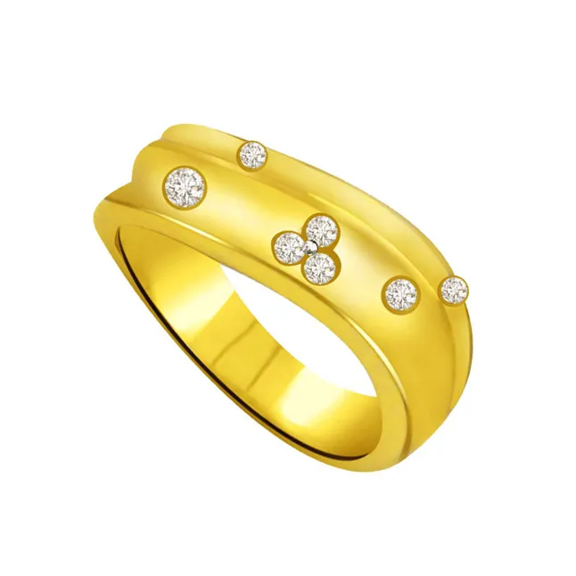Classic Real Diamond 18kt Gold Ring (SDR694)
