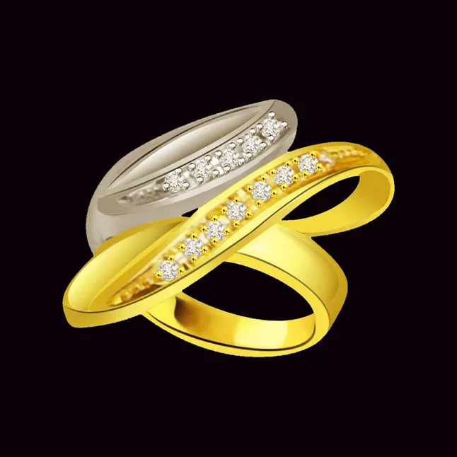 Trendy Real Diamond 18kt Gold Ring (SDR699)