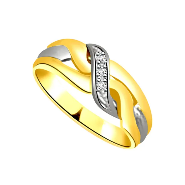 Classic Real Diamond 18kt Gold Ring (SDR702)