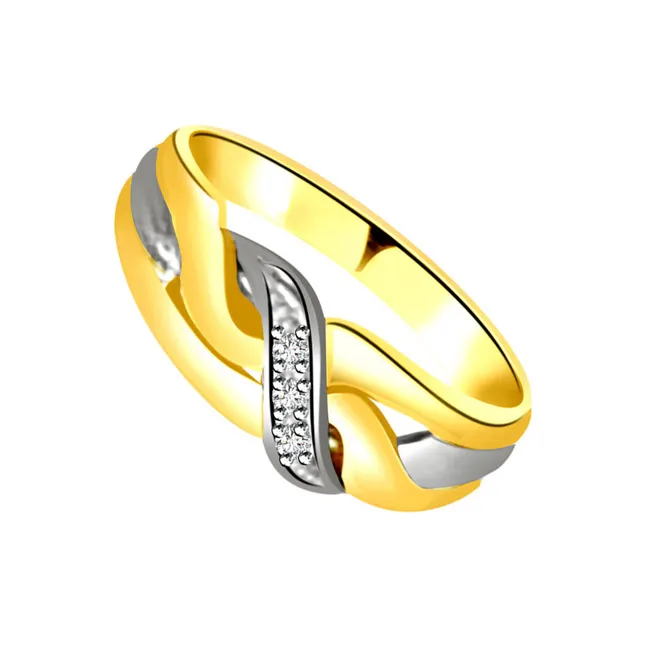 Classic Real Diamond 18kt Gold Ring (SDR702)