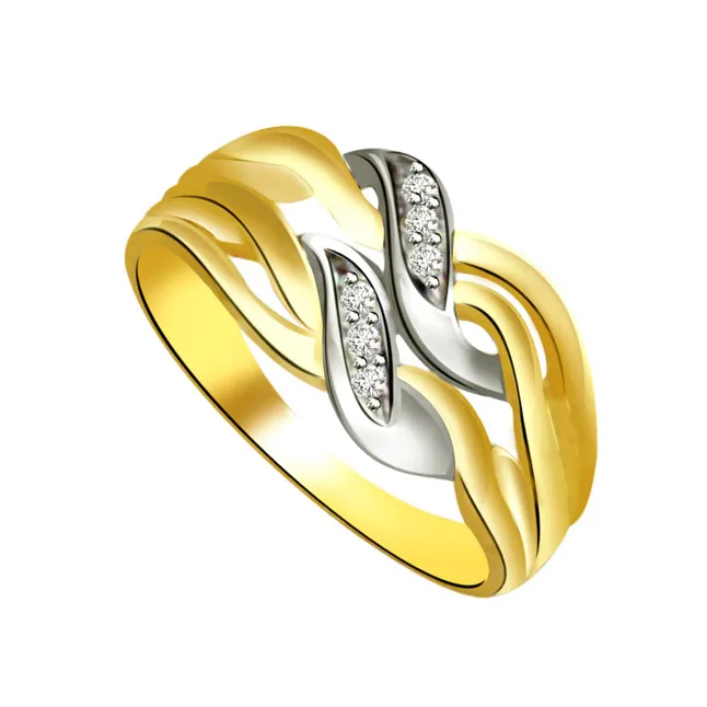 Trendy Real Diamond 18kt Gold Ring (SDR703)