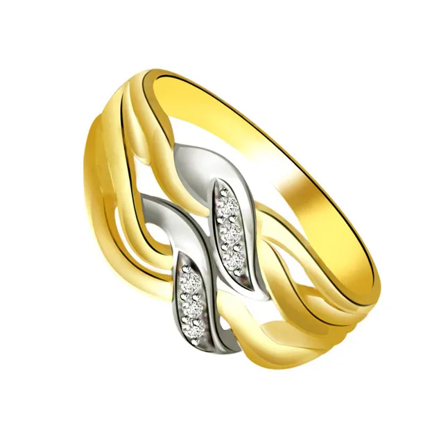 Trendy Real Diamond 18kt Gold Ring (SDR703)