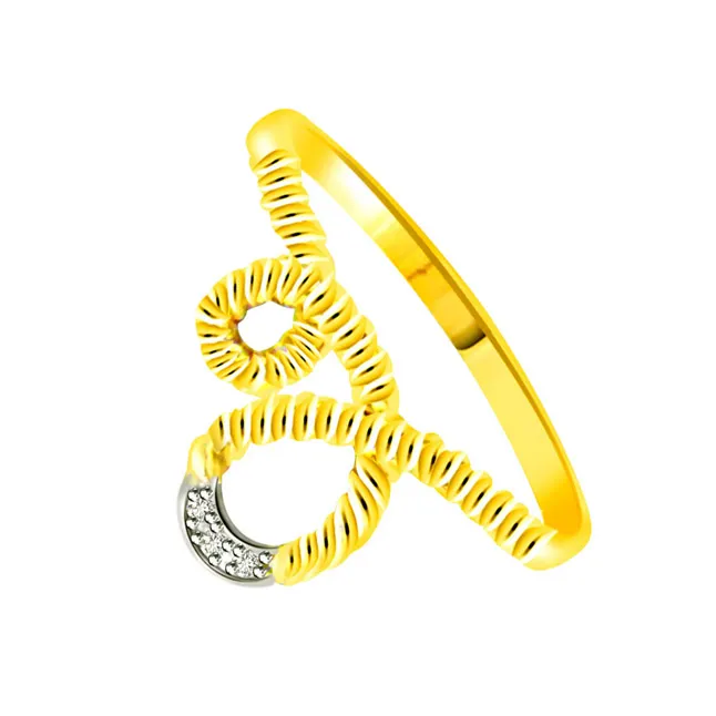 3 Diamond 18kt Gold rings SDR746 -3 Diamond rings