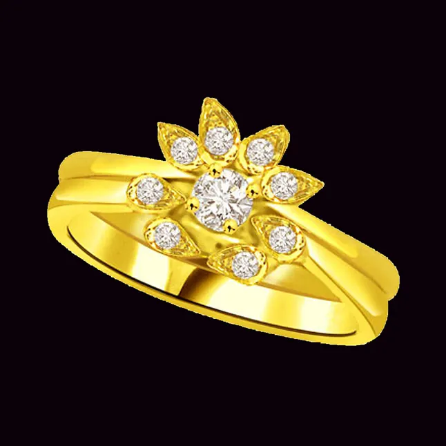 Flower Shape Real Diamond Gold Ring (SDR773)