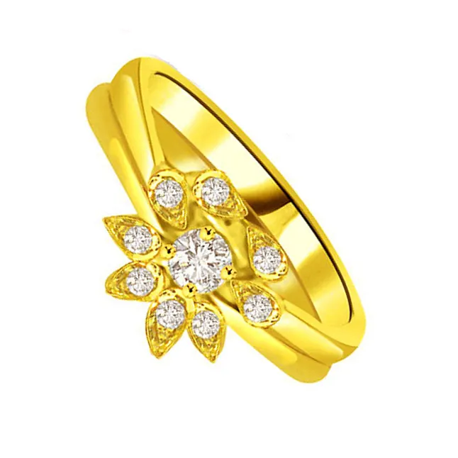 Flower Shape Real Diamond Gold Ring (SDR773)