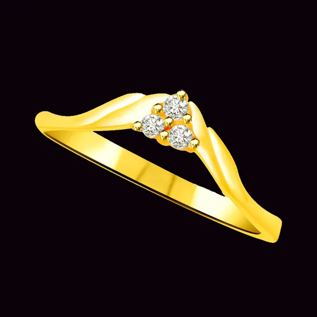 Pretty Real Diamond Gold Ring (SDR779)