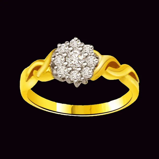 Flower Shape Real Diamond Gold Ring (SDR796)