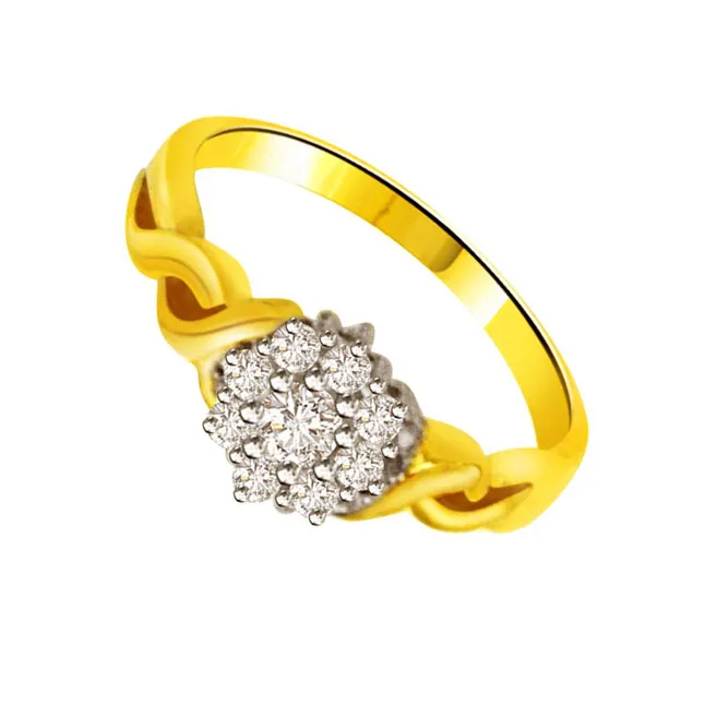 Flower Shape Real Diamond Gold Ring (SDR796)