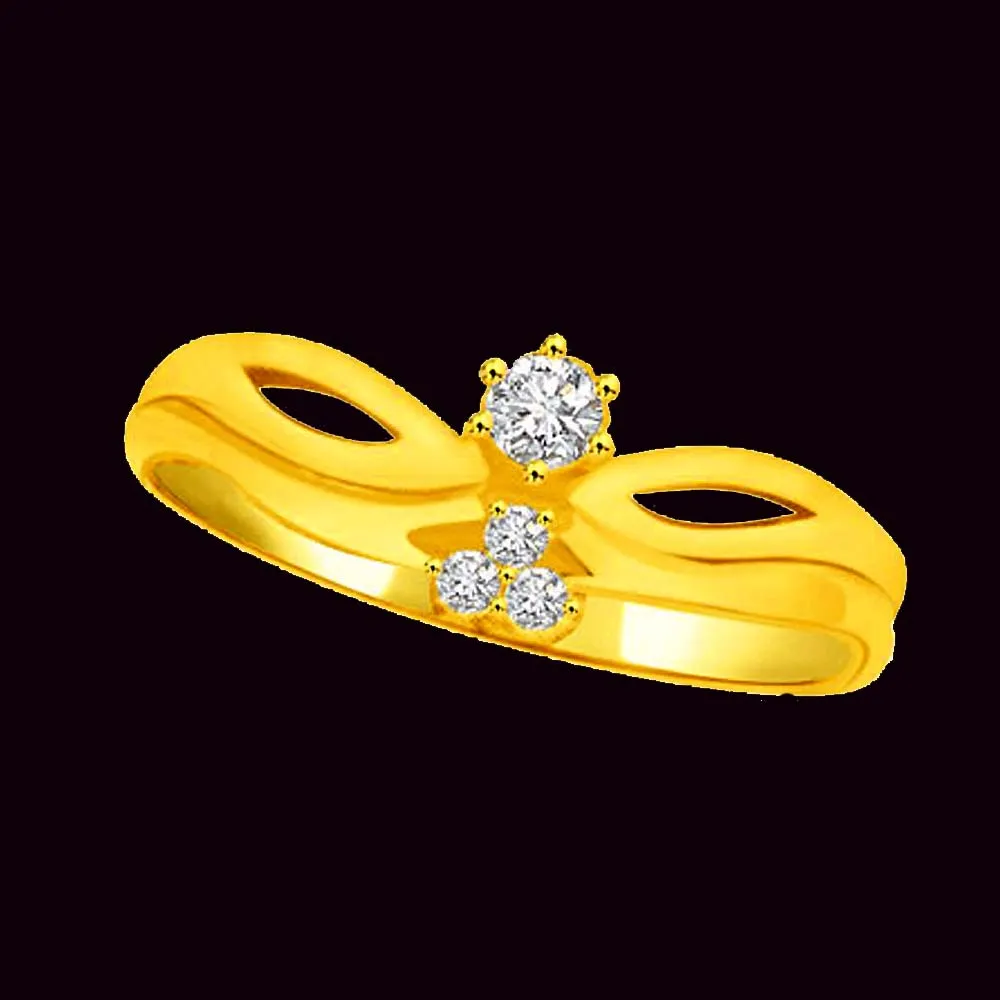 Trendy Real Diamond Gold Ring (SDR820)