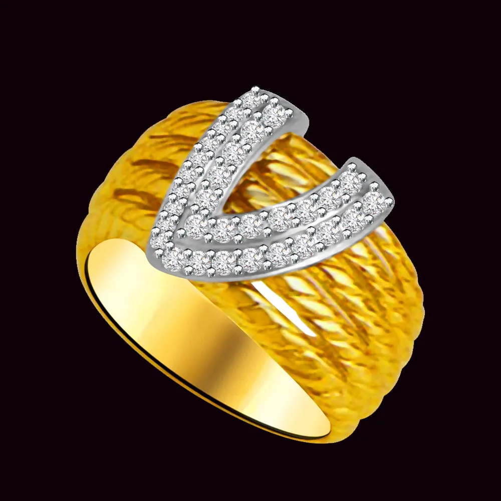 V Shape Real Diamond Ring in 18K Gold (SDR960)