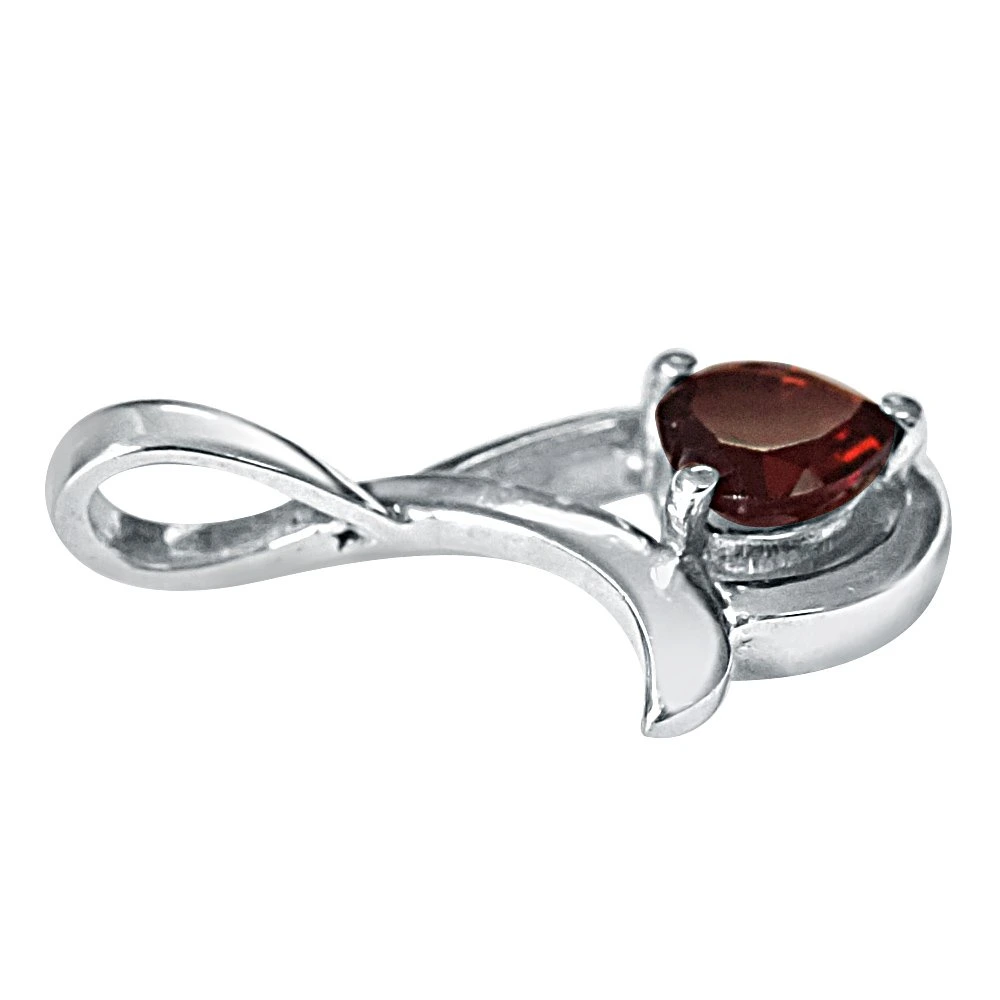 Heart Shaped Red Garnet & Sterling Silver Pendant with Silver Finished Chain for Girls (SDS131)