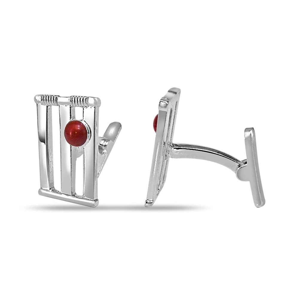 Cricket Stumps and Ball Cufflinks in Sterling Silver for Men (SDS140)