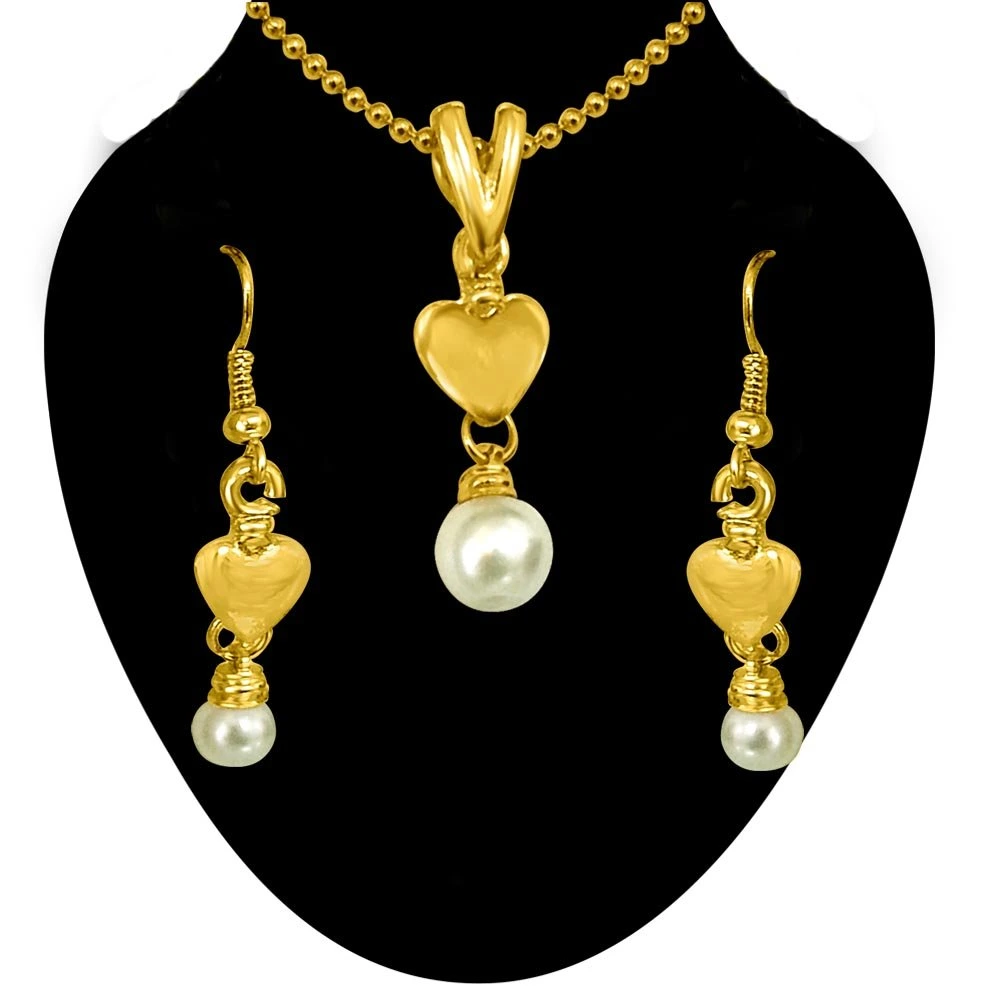 Heart Shaped Shell Pearl & Gold Plated Pendants & Earrings Set with Chain -Pearl Set