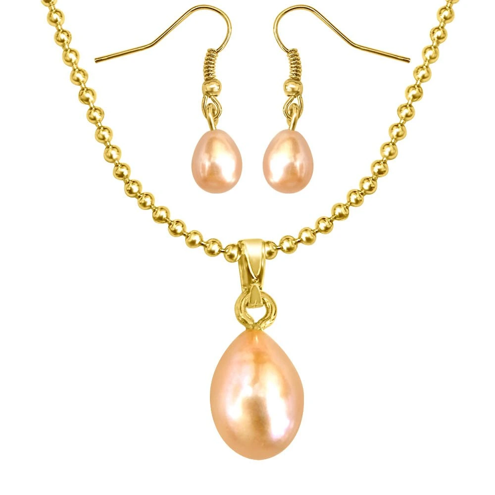 Peach Coloured Freshwater Pearl Pendants & Earrings Set (SDS154)