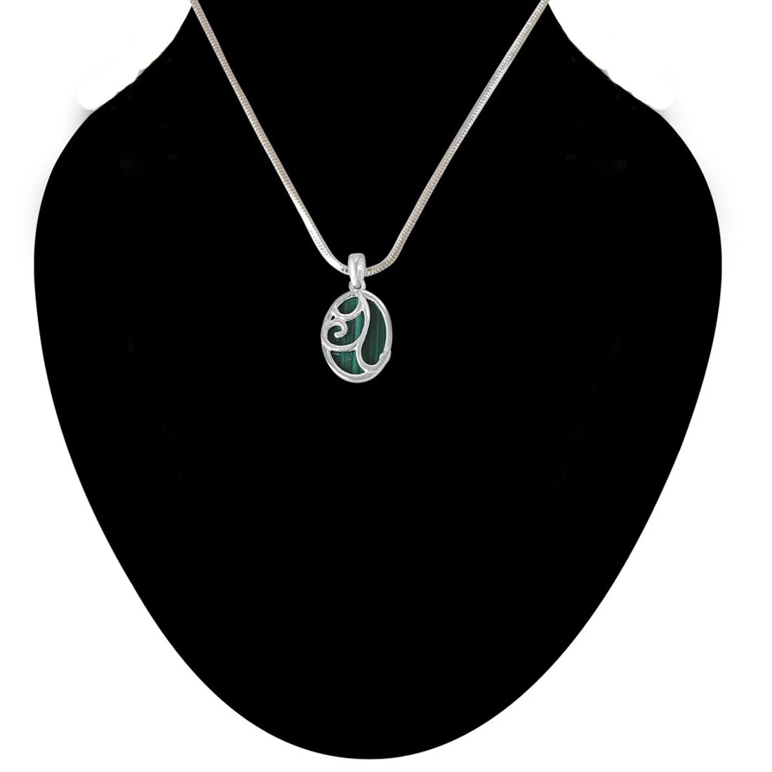 Green Oval Malachite & Silver Pendant with 18 IN Silver Finished chain (SDS230)
