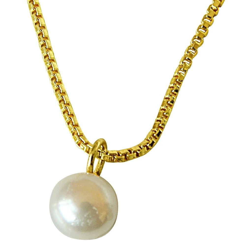 2.00ct Round Button Natural Freshwater White Pearl 8mm Solitaire Pendant with Gold Plated Chain (SDS259)