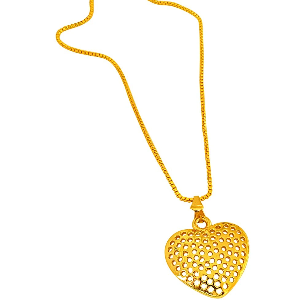 Small Heart Shaped Gold Plated Pendant with Chain for Girls (SDS263)