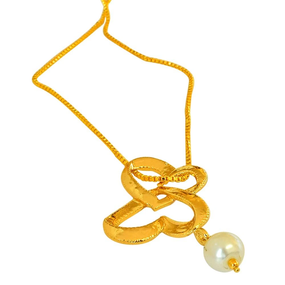 Double Heart Shaped Gold Plated and Shell Pearl Pendant with Chain for Girls (SDS264)