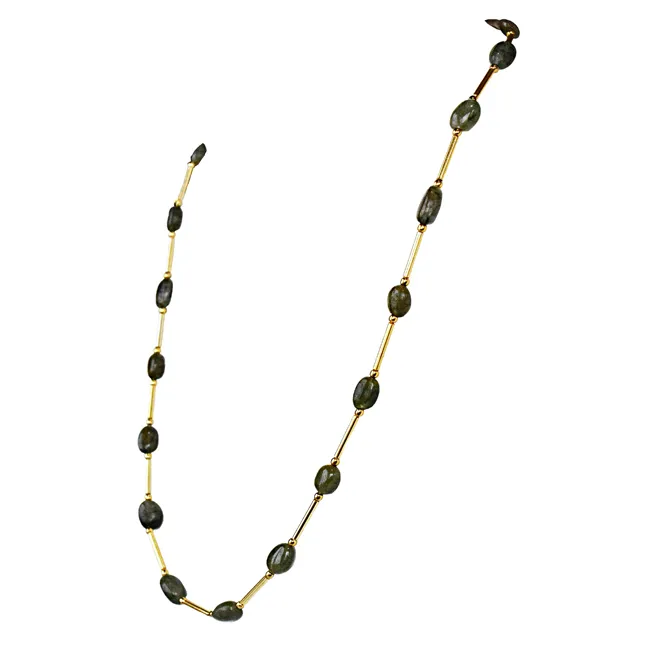 Step Into the Spotlight: The Real Green Oval Emerald & Gold-Plated Necklace (SN1071N)