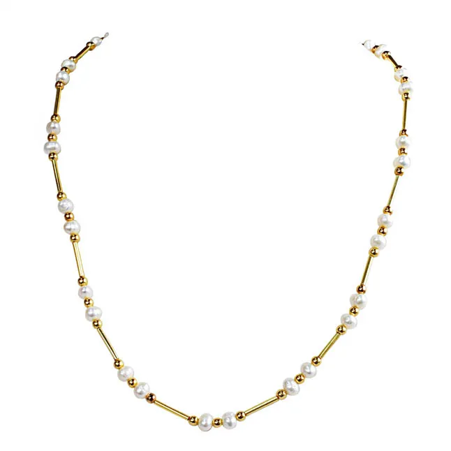 Timeless Grace : Enchanting Pearl Essence Necklace for Her (SN1081)