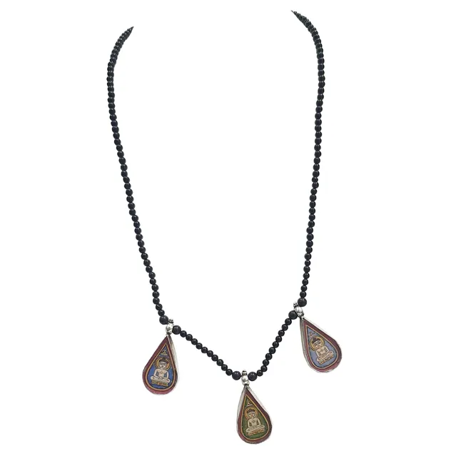 A Necklace That Transcends Fashion: Embody Elegance and Spirituality (SN1086)