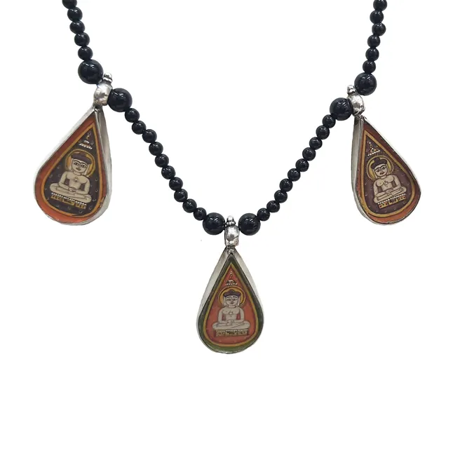 Wear Your Faith with Grace: The Exquisite Mahavir Pendant and Black Onyx Necklace (SN1087)